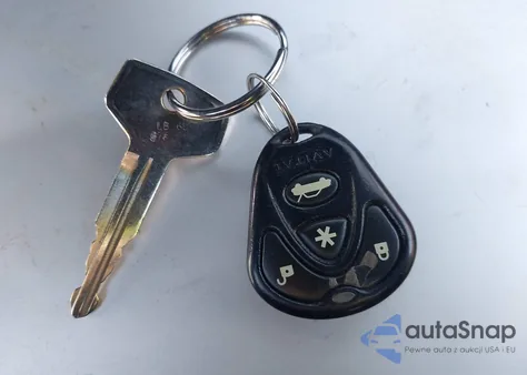 1993 Toyota Pickup 1/2 Ton Short Whlbase Stb from USA, damaged, VIN 4TARN81A1PZ140462